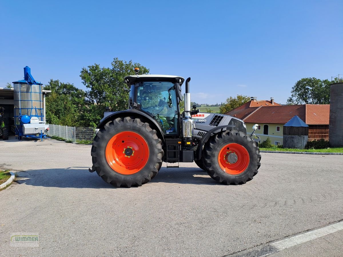 Traktor des Typs CLAAS Arion 660 (Stage V), Neumaschine in Kematen (Bild 2)