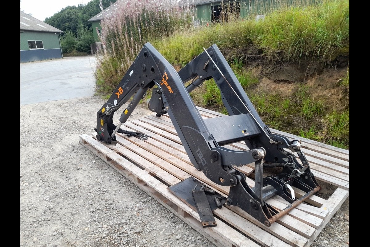 Traktor van het type CLAAS Arion 660, Gebrauchtmaschine in Viborg (Foto 8)