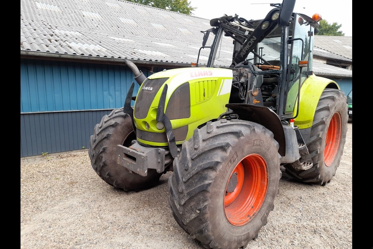 Traktor типа CLAAS Arion 660, Gebrauchtmaschine в Viborg (Фотография 2)