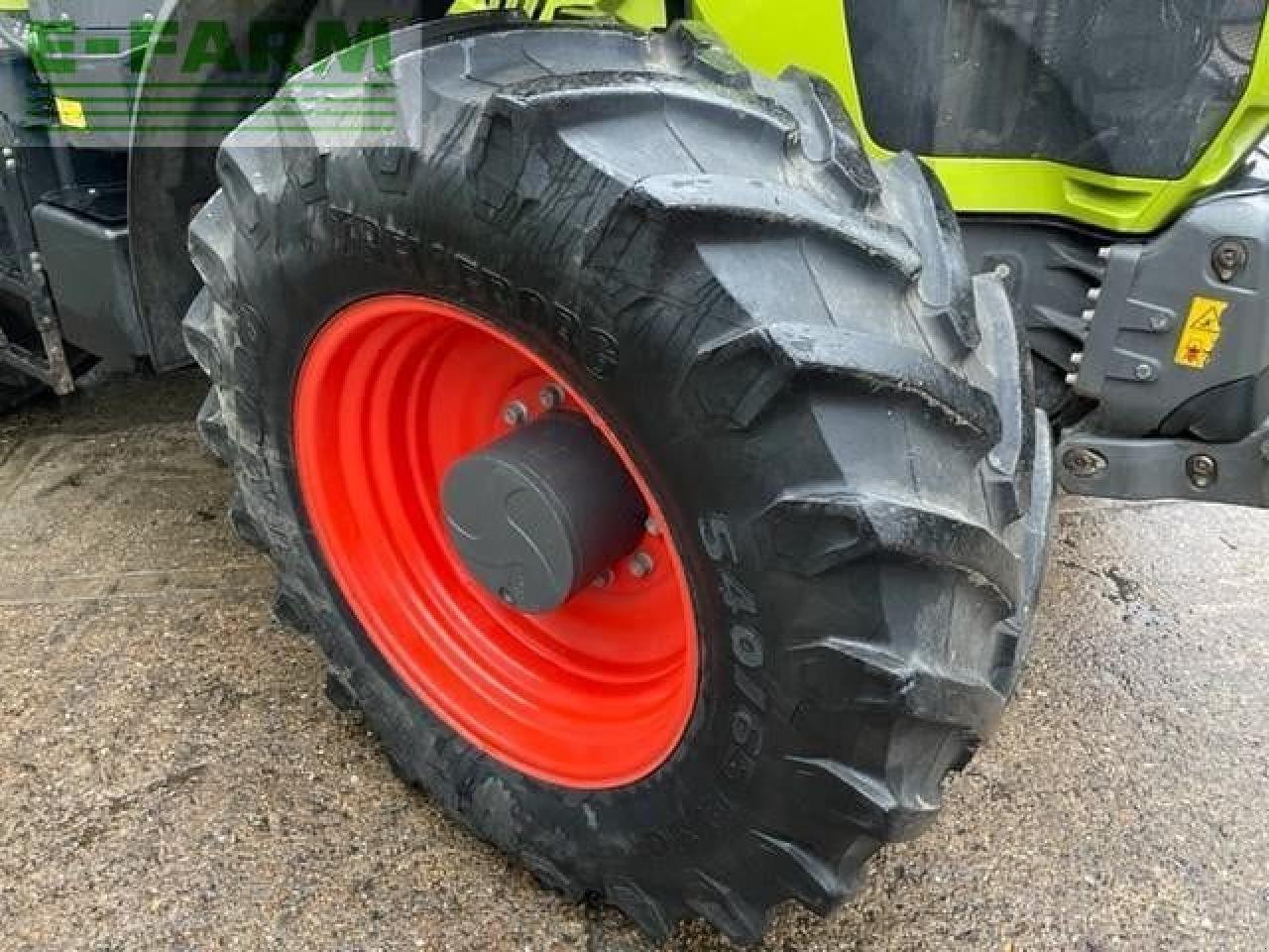 Traktor του τύπου CLAAS ARION 660CIS+, Gebrauchtmaschine σε LUTON (Φωτογραφία 8)