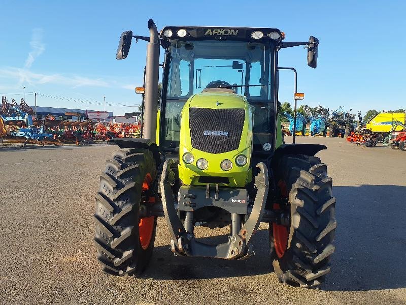 Traktor Türe ait CLAAS ARION420, Gebrauchtmaschine içinde ANTIGNY (resim 3)