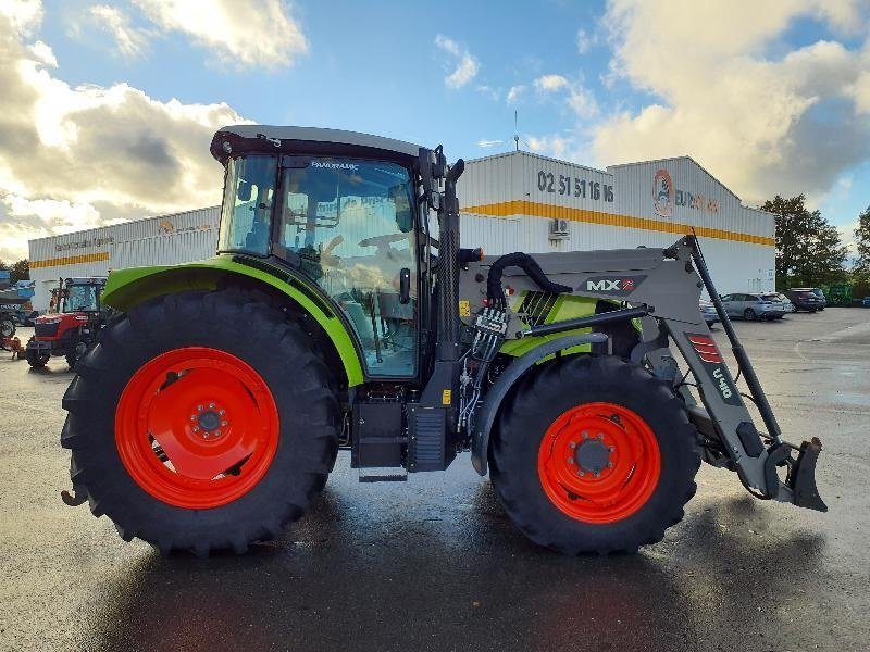 Traktor a típus CLAAS ARION440, Gebrauchtmaschine ekkor: ANTIGNY (Kép 2)