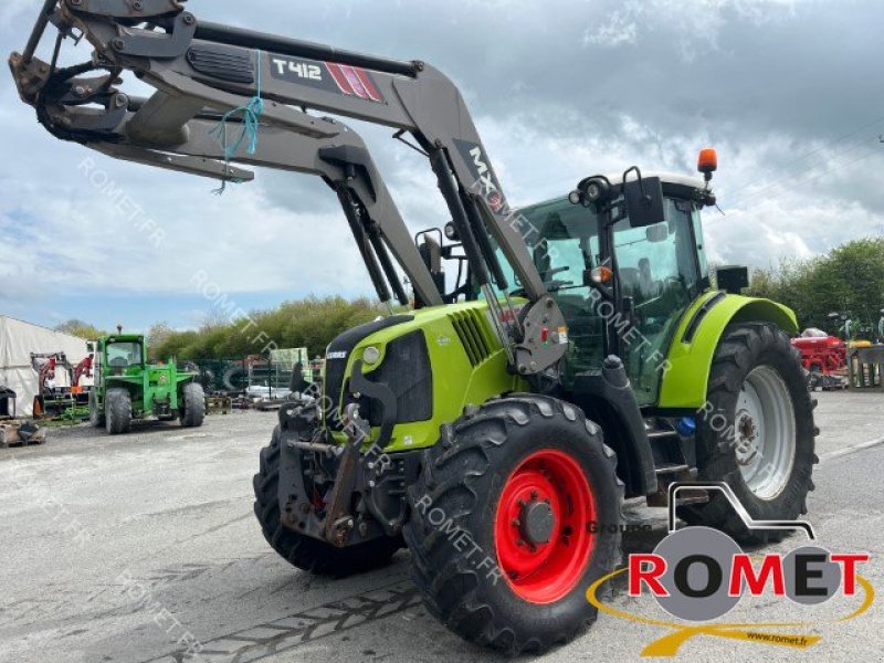 Traktor типа CLAAS ARION440, Gebrauchtmaschine в Gennes sur glaize (Фотография 1)