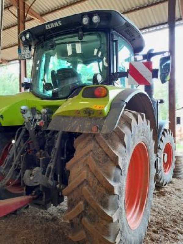 Traktor typu CLAAS ARION530 CMA, Gebrauchtmaschine w DUN SUR MEUSE (Zdjęcie 9)