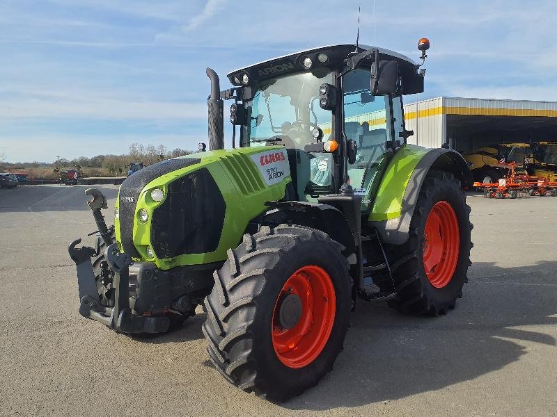 Traktor типа CLAAS ARION530, Gebrauchtmaschine в ANTIGNY (Фотография 1)