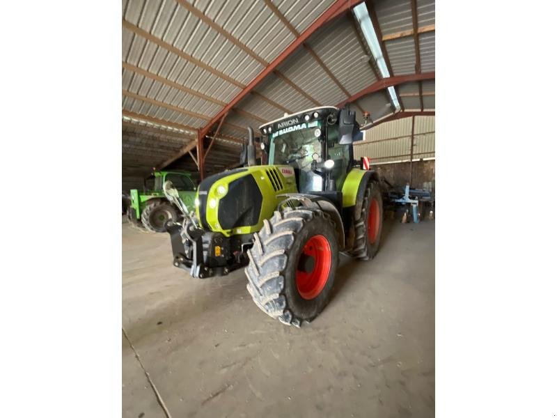 Traktor typu CLAAS ARION550, Gebrauchtmaschine w ANTIGNY (Zdjęcie 1)