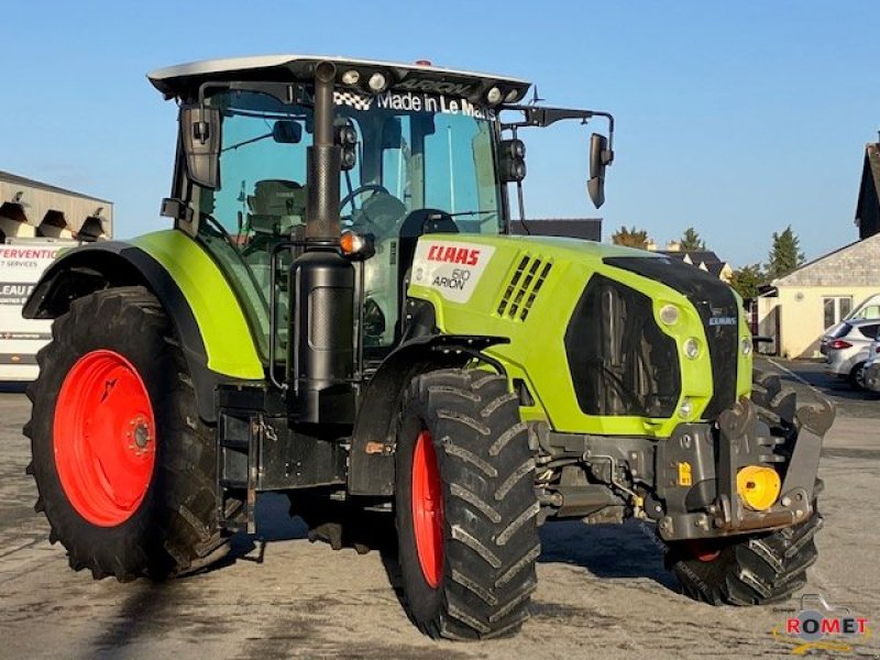 Traktor от тип CLAAS ARION610, Gebrauchtmaschine в Gennes sur glaize (Снимка 2)