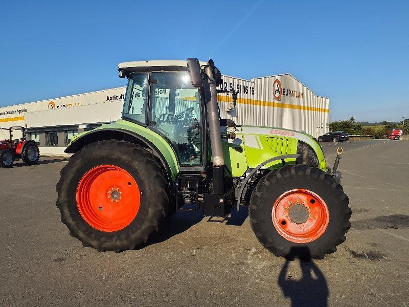 Traktor типа CLAAS ARION620, Gebrauchtmaschine в ANTIGNY (Фотография 1)