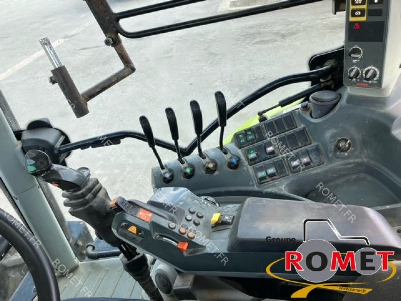 Traktor типа CLAAS ARION620, Gebrauchtmaschine в Gennes sur glaize (Фотография 7)