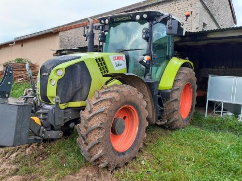 Traktor del tipo CLAAS ARION620CIS, Gebrauchtmaschine In VELAINES (Immagine 8)