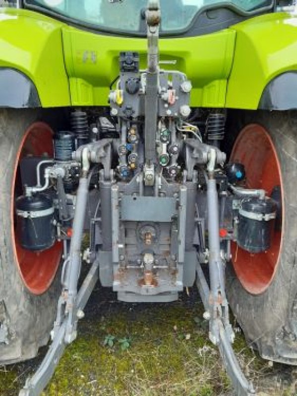 Traktor des Typs CLAAS ARION630CMAT, Gebrauchtmaschine in Sainte Menehould (Bild 10)