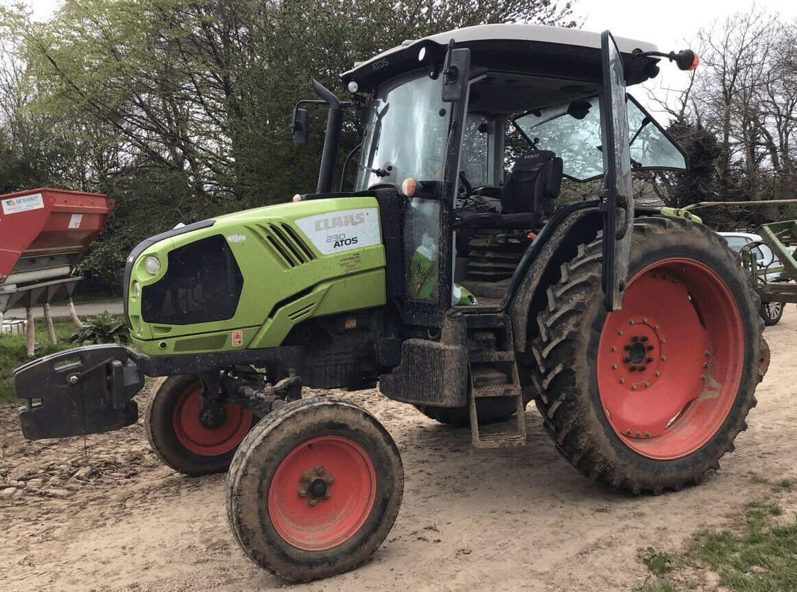 Traktor Türe ait CLAAS ATOS 230, Gebrauchtmaschine içinde PLOUIGNEAU (resim 1)