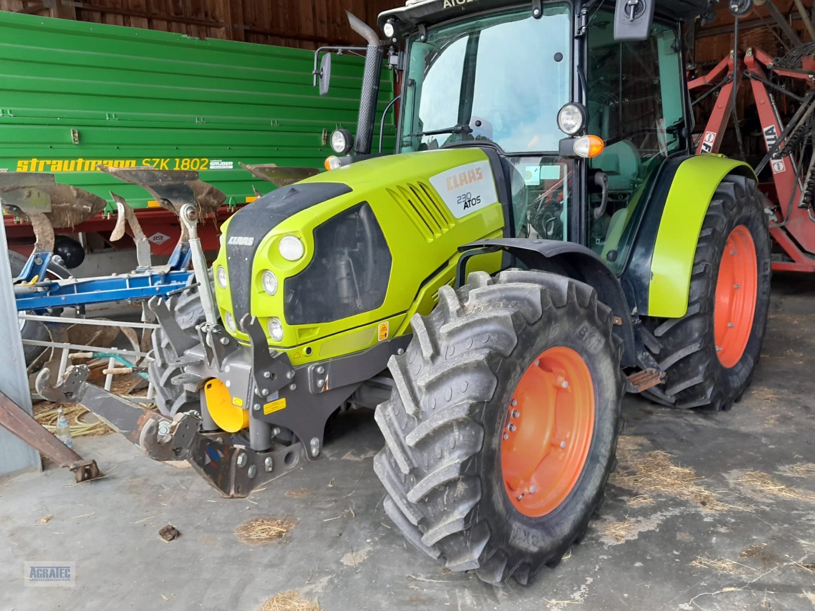 Traktor des Typs CLAAS Atos 230, Gebrauchtmaschine in St. Wolfgang (Bild 2)