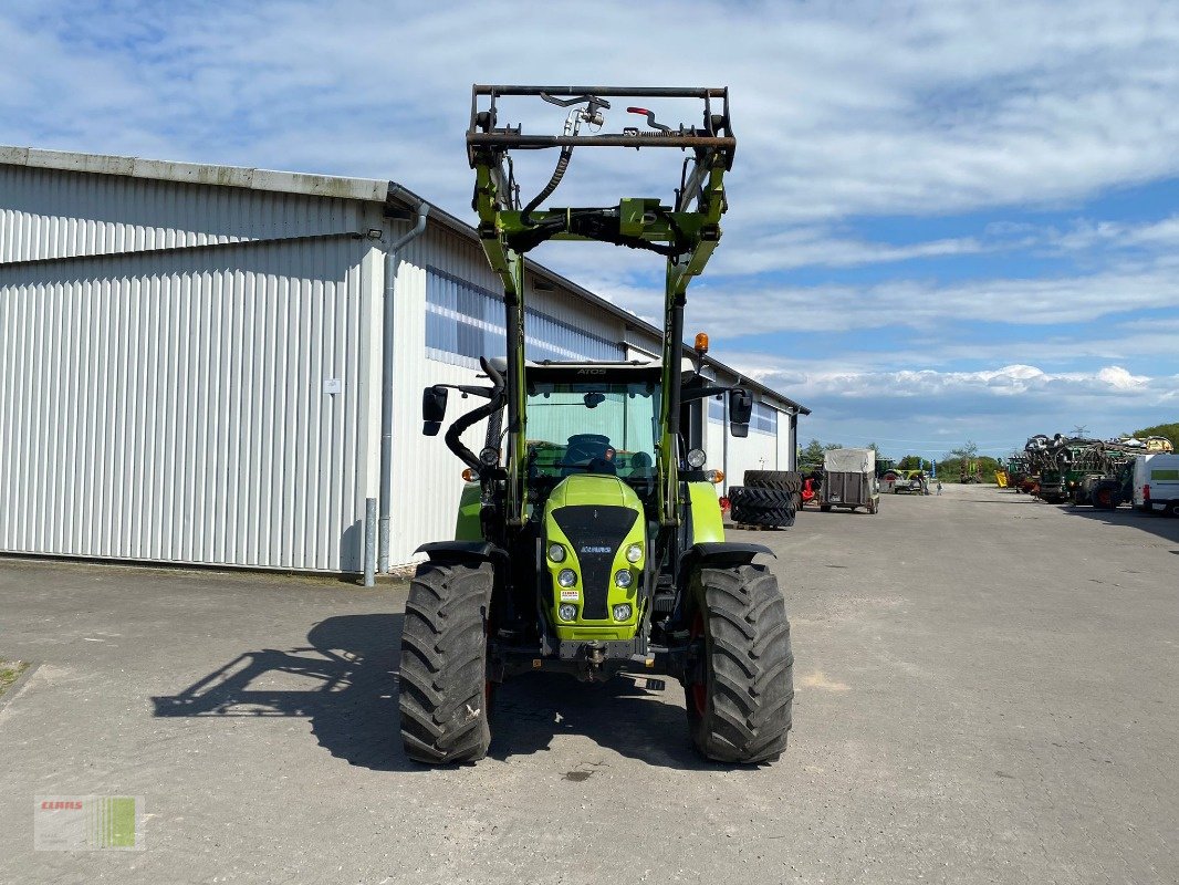 Traktor des Typs CLAAS ATOS 330 C + REVERSHIFT + TWINSHIFT + SMART STOP, Gebrauchtmaschine in Risum-Lindholm (Bild 7)