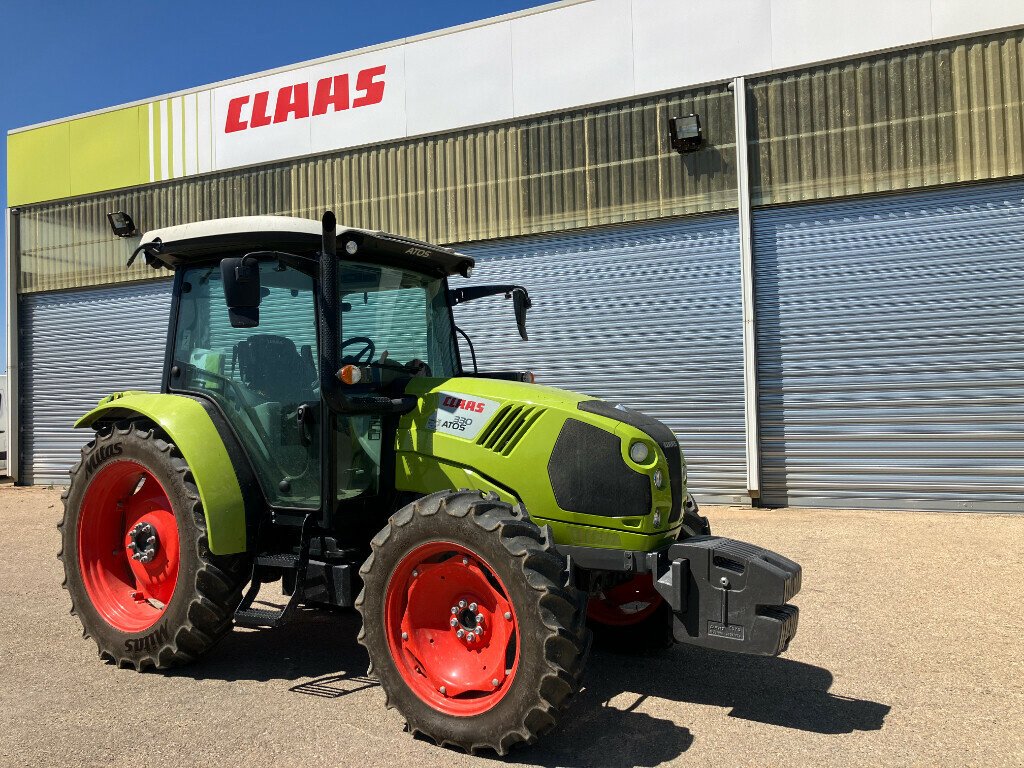 Traktor typu CLAAS ATOS 330 SUR MESURE, Gebrauchtmaschine w SAINT ANDIOL (Zdjęcie 3)