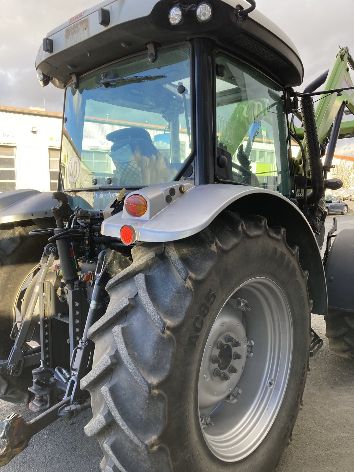 Traktor des Typs CLAAS Atos 340, Gebrauchtmaschine in Wülfershausen an der Saale (Bild 9)