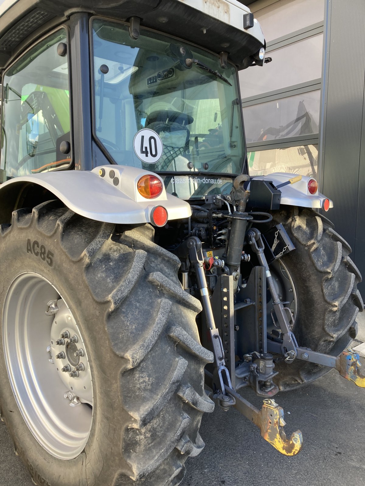 Traktor des Typs CLAAS Atos 340, Gebrauchtmaschine in Wülfershausen an der Saale (Bild 11)