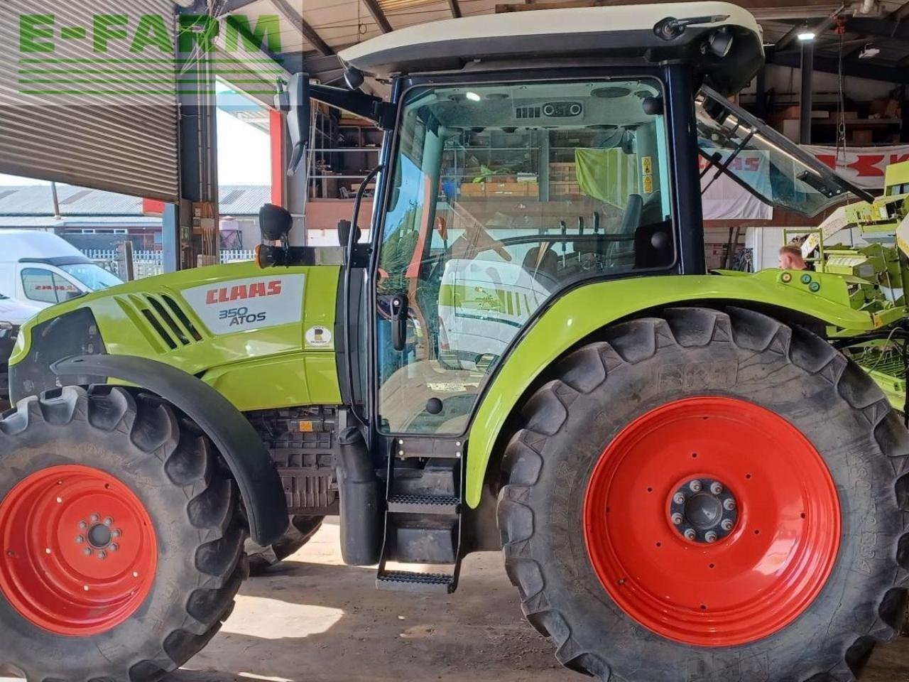 Traktor typu CLAAS ATOS 350 CX, Gebrauchtmaschine v ALNWICK (Obrázek 3)