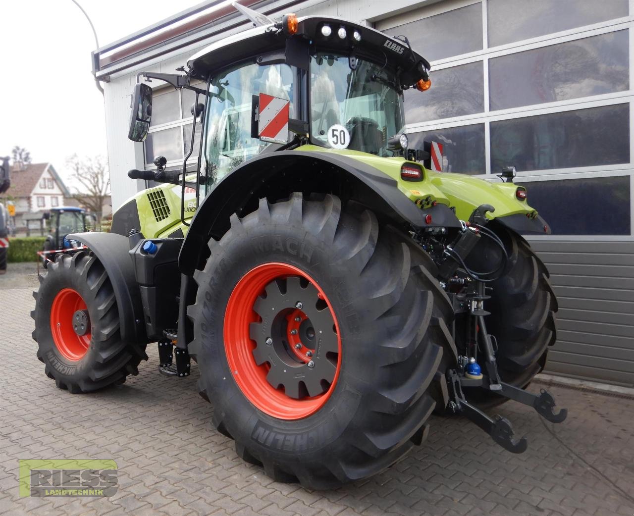 Traktor del tipo CLAAS AXION 800 CEBIS  HEXASHIFT, Neumaschine en Homberg (Ohm) - Maulbach (Imagen 9)