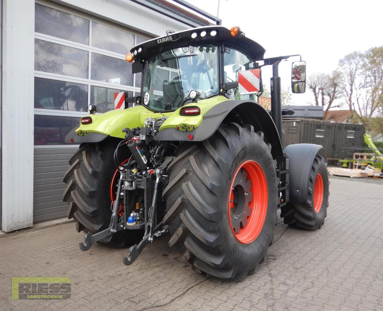 Traktor del tipo CLAAS AXION 800 CEBIS  HEXASHIFT, Neumaschine en Homberg (Ohm) - Maulbach (Imagen 10)