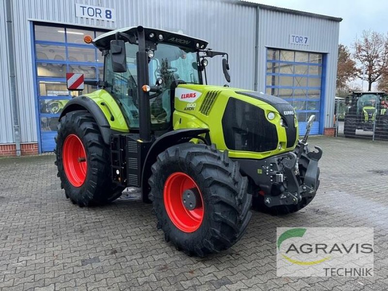 Traktor typu CLAAS AXION 800 CIS+, Gebrauchtmaschine w Meppen (Zdjęcie 2)