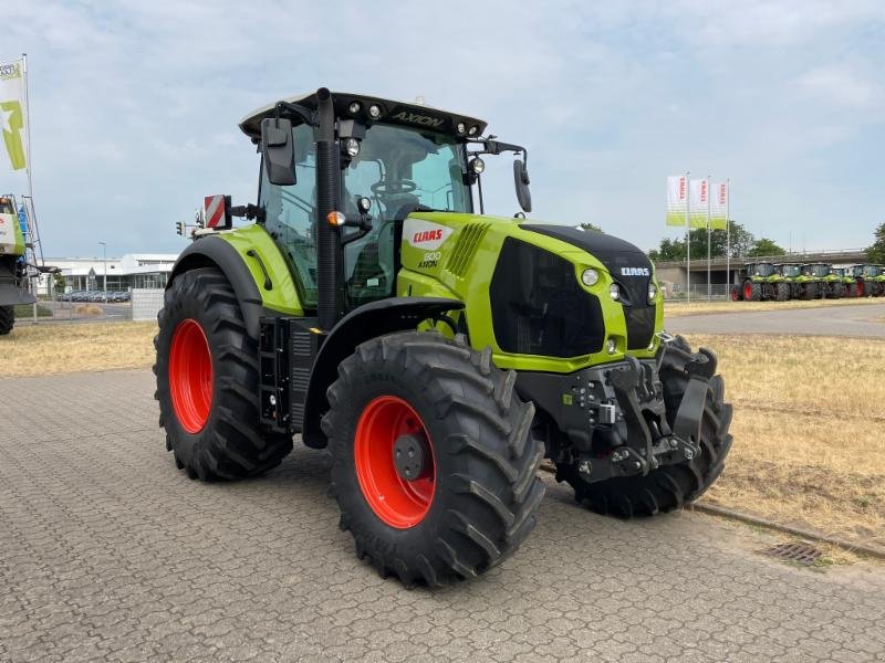 Traktor des Typs CLAAS AXION 800 CIS+, Gebrauchtmaschine in Hockenheim (Bild 3)