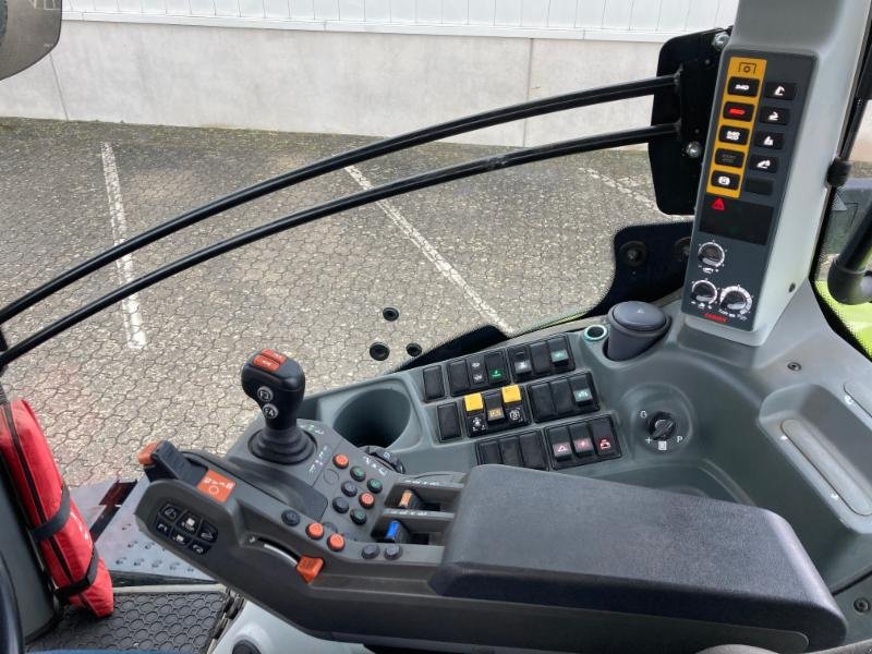 Traktor typu CLAAS AXION 800 CIS+, Gebrauchtmaschine w Hockenheim (Zdjęcie 12)