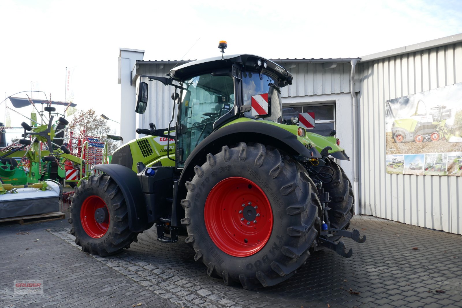 Traktor типа CLAAS AXION 800 CIS+, Gebrauchtmaschine в Dorfen (Фотография 10)