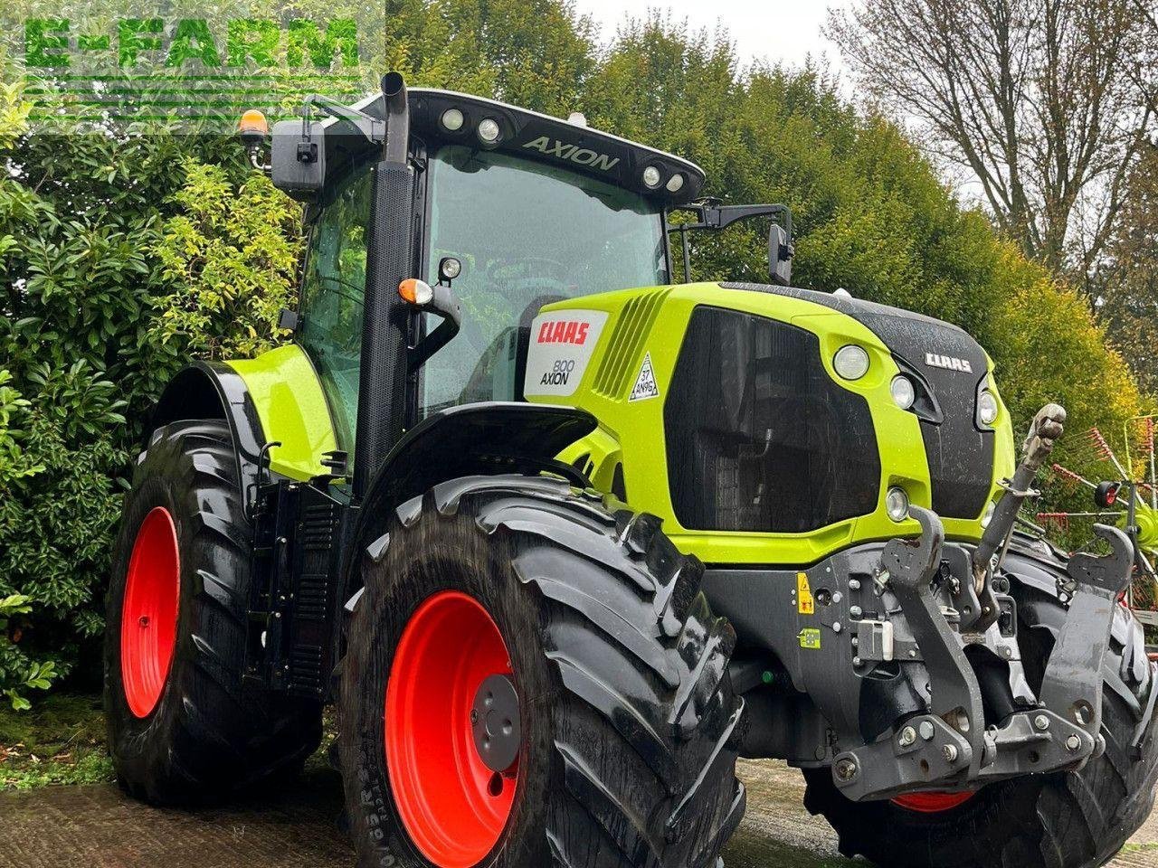 Traktor typu CLAAS AXION 800 CIS 50K, Gebrauchtmaschine v WILBERFOSS, YORK (Obrázek 2)