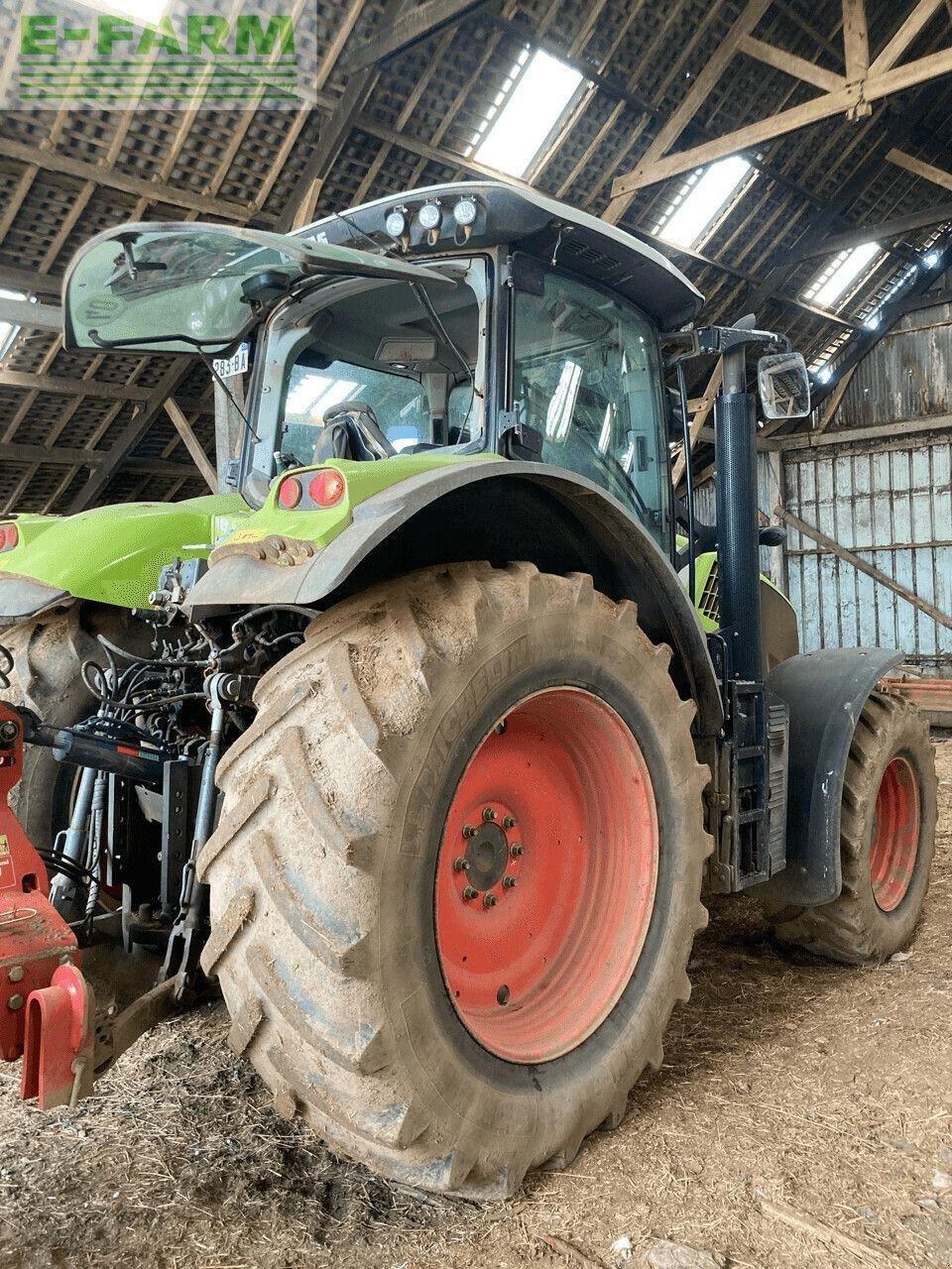 Traktor Türe ait CLAAS axion 800 t4f, Gebrauchtmaschine içinde PONTIVY (56 - MORBIHAN) (resim 4)