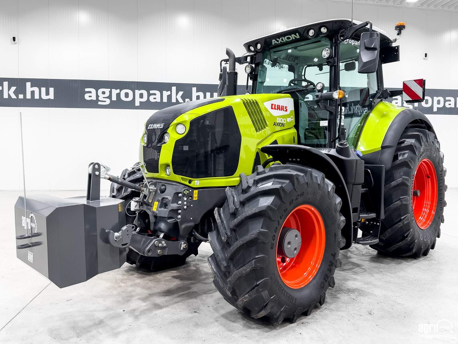 Traktor Türe ait CLAAS Axion 800, Gebrauchtmaschine içinde Csengele (resim 1)