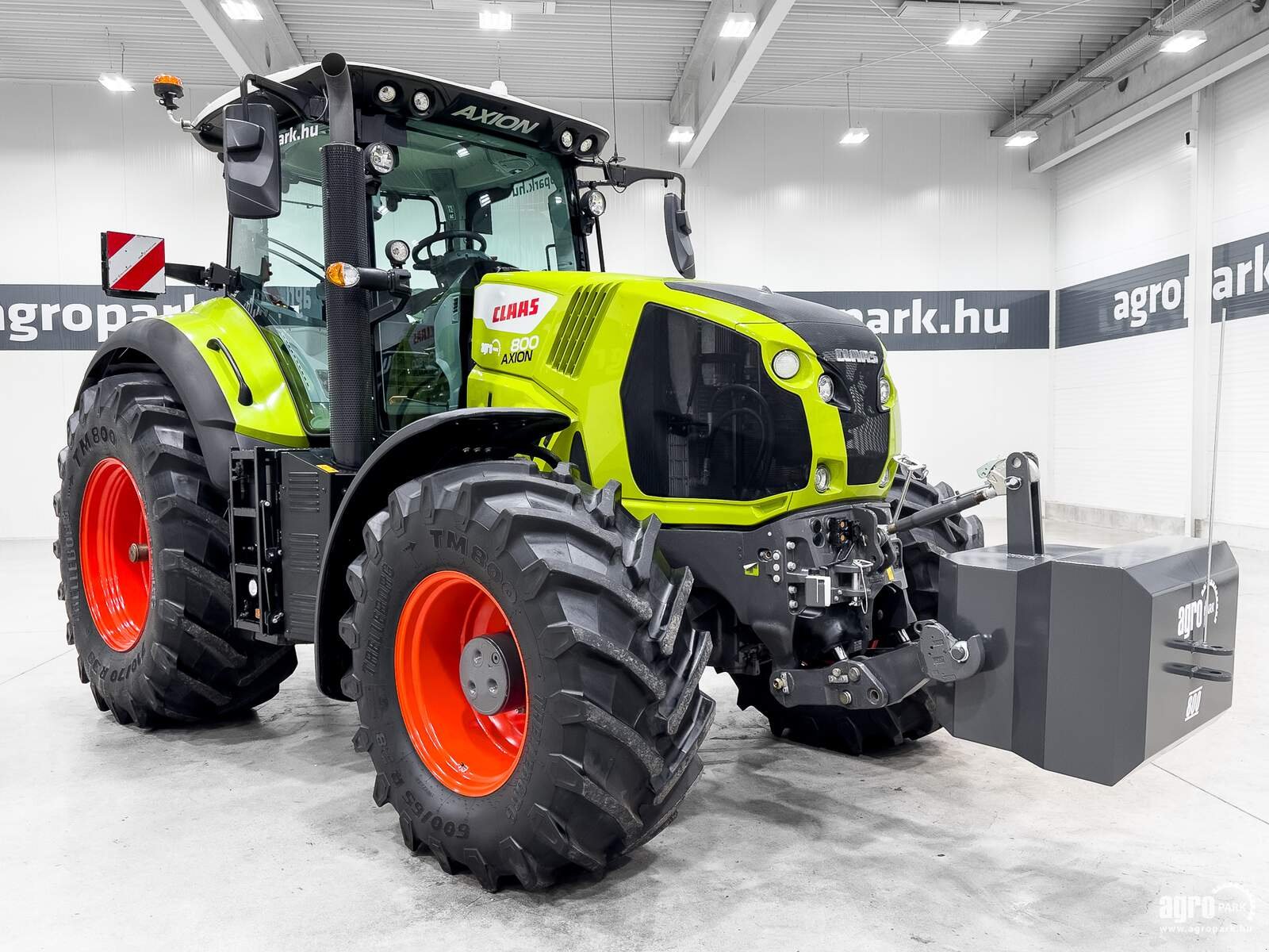 Traktor van het type CLAAS Axion 800, Gebrauchtmaschine in Csengele (Foto 2)