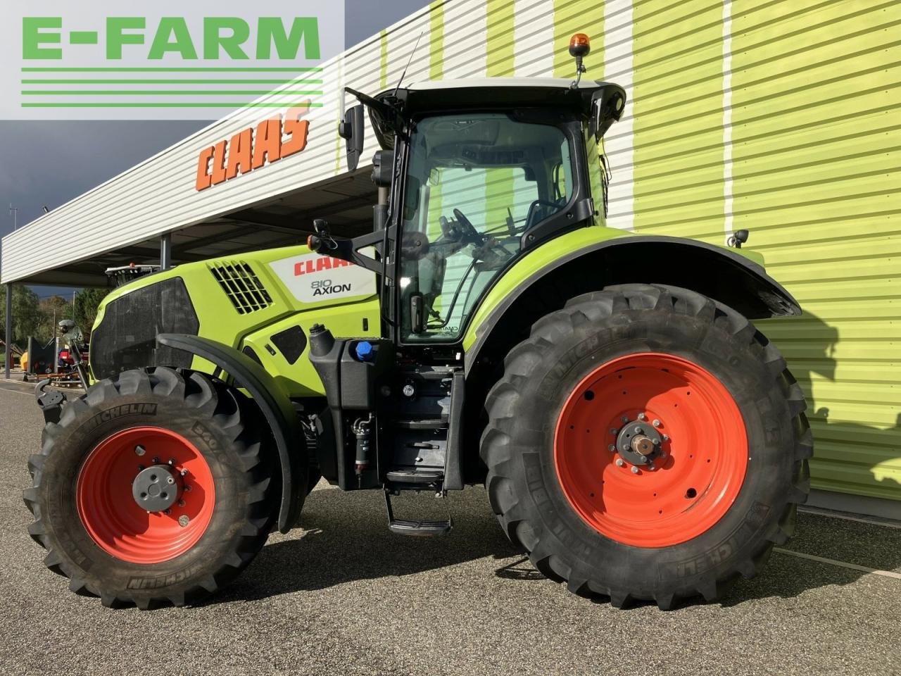 Traktor Türe ait CLAAS axion 810 c-matic CMATIC, Gebrauchtmaschine içinde AILLAS (33 - GIRONDE) (resim 2)