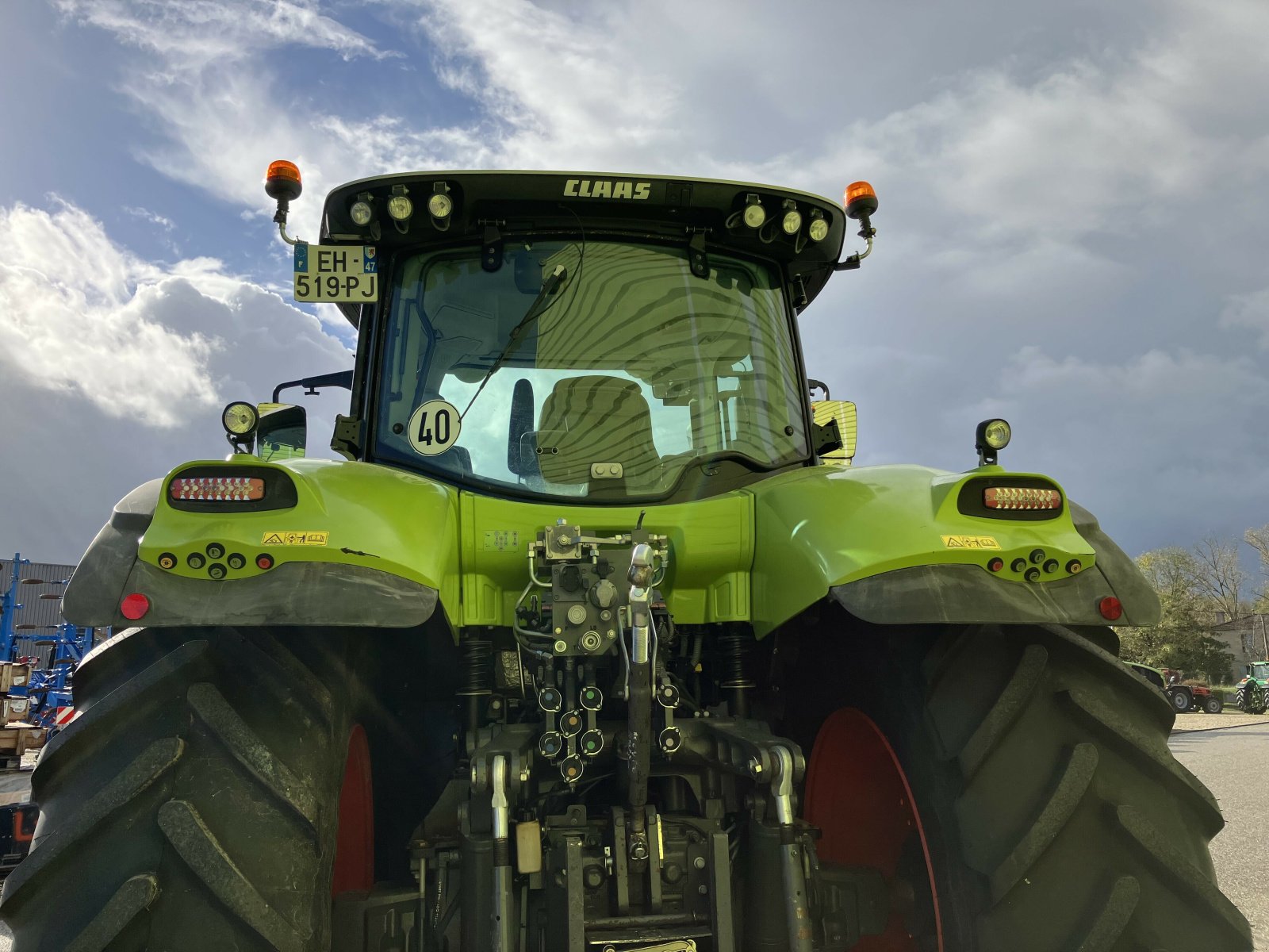 Traktor Türe ait CLAAS AXION 810 C-MATIC, Gebrauchtmaschine içinde ailias (resim 3)