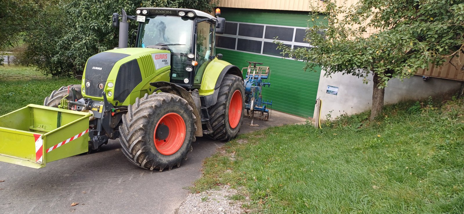 Traktor typu CLAAS Axion 810 C-MATIC, Gebrauchtmaschine v urspringen (Obrázek 1)