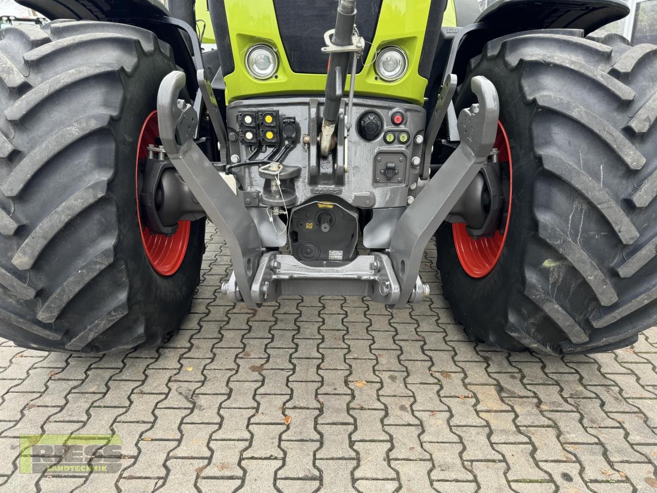 Traktor del tipo CLAAS AXION 810 CEBIS Cmatic 4f A41, Gebrauchtmaschine In Homberg (Ohm) - Maulbach (Immagine 13)