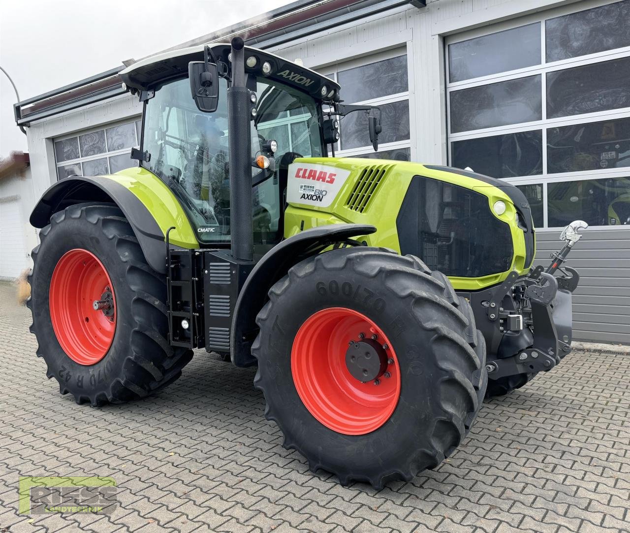 Traktor del tipo CLAAS AXION 810 CEBIS Cmatic 4f A41, Gebrauchtmaschine In Homberg (Ohm) - Maulbach (Immagine 21)