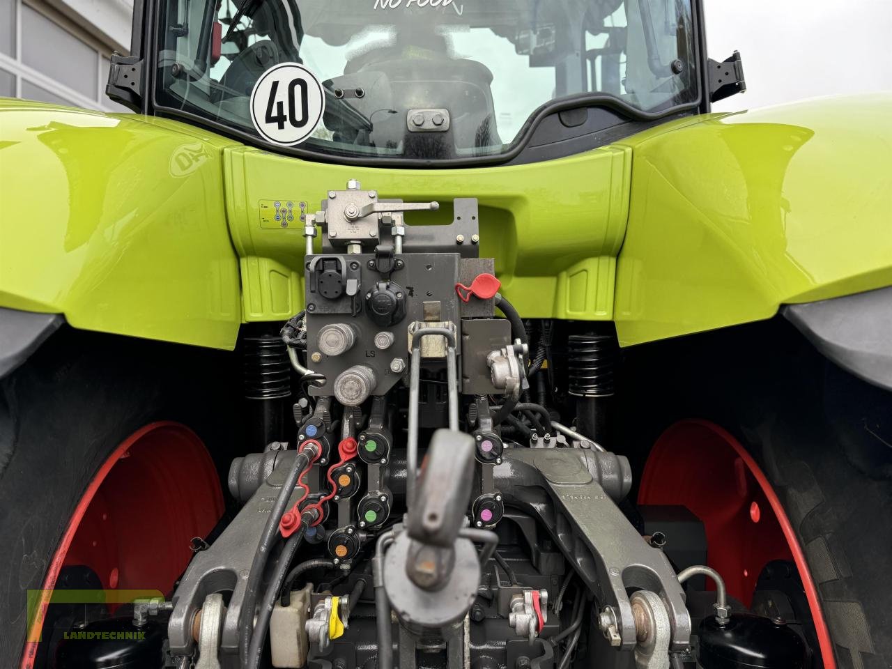 Traktor du type CLAAS AXION 810 CEBIS Cmatic 4f A41, Gebrauchtmaschine en Homberg (Ohm) - Maulbach (Photo 25)