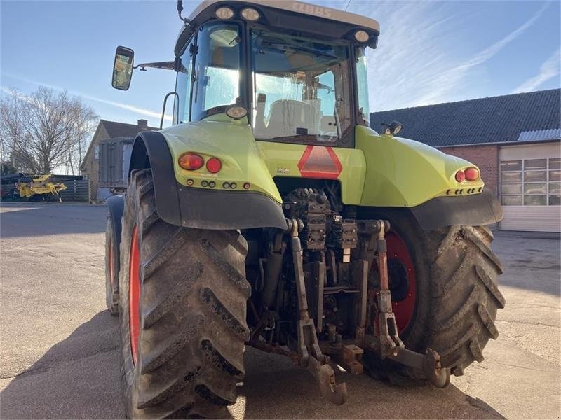 Traktor del tipo CLAAS Axion 810 Cebis Frontlæsser, Gebrauchtmaschine en Mern (Imagen 8)