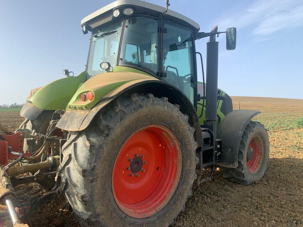 Traktor Türe ait CLAAS AXION 810 CEBIS T3, Gebrauchtmaschine içinde Aubiet (resim 4)