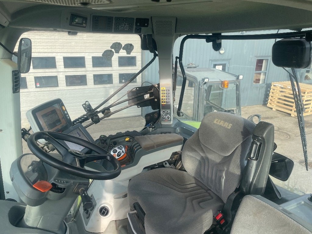 Traktor del tipo CLAAS AXION 810 CEBIS, Gebrauchtmaschine en Kolding (Imagen 5)