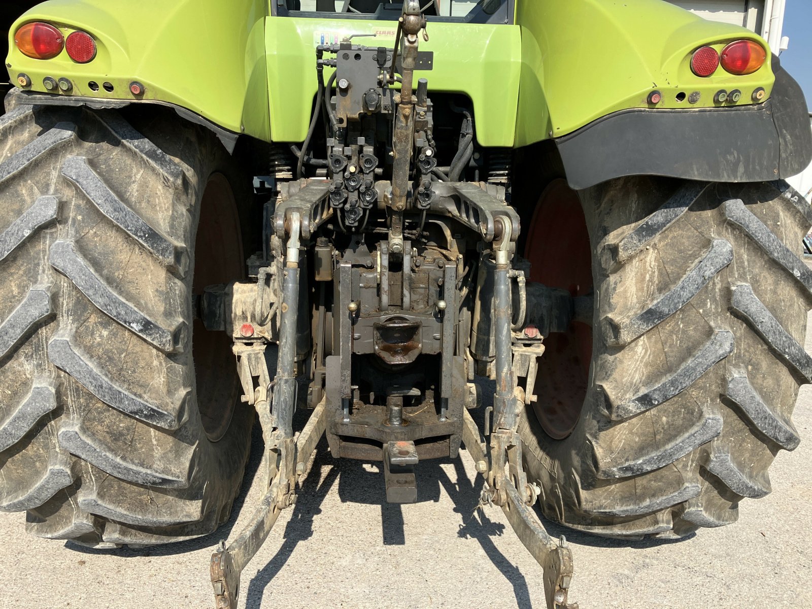 Traktor a típus CLAAS AXION 810 CIS INTENSIVE, Gebrauchtmaschine ekkor: NOGENT (Kép 7)