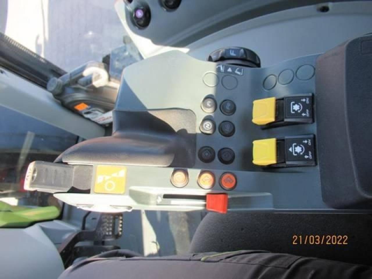 Traktor tip CLAAS axion 810 cis, Gebrauchtmaschine in G?ÓWCZYCE (Poză 25)