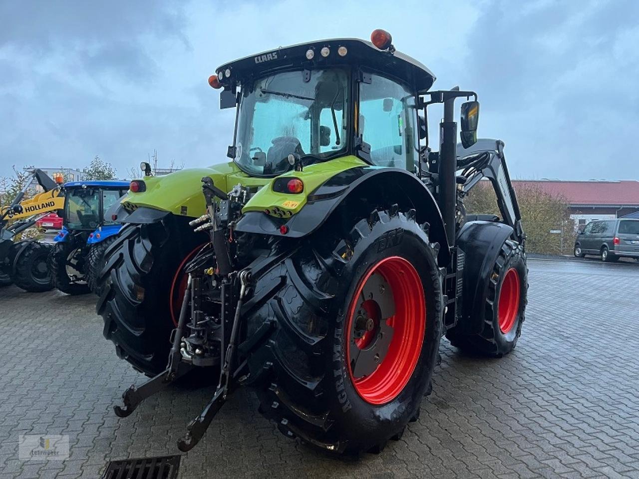 Traktor of the type CLAAS Axion 810 CIS, Gebrauchtmaschine in Neuhof - Dorfborn (Picture 3)