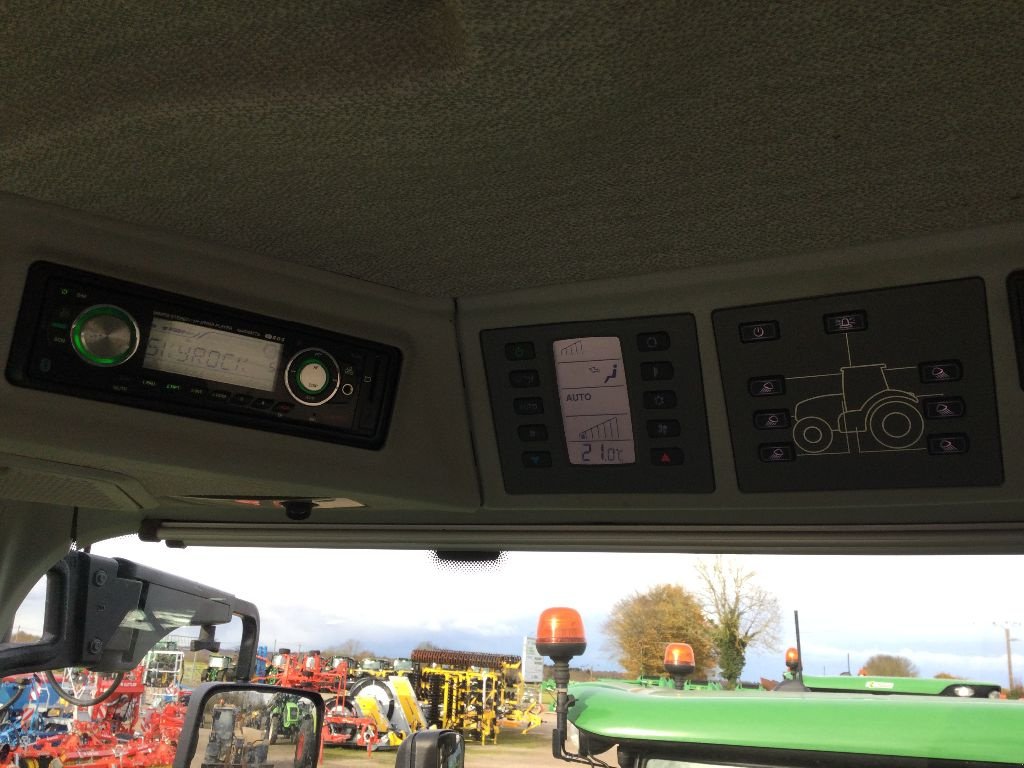 Traktor za tip CLAAS AXION 810 CMATIC CEBIS, Gebrauchtmaschine u LISIEUX (Slika 9)