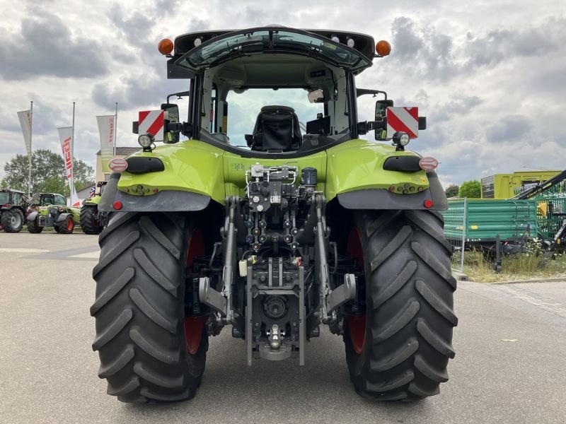 Traktor typu CLAAS AXION 810 CMATIC CEBIS, Gebrauchtmaschine w Schwandorf (Zdjęcie 8)