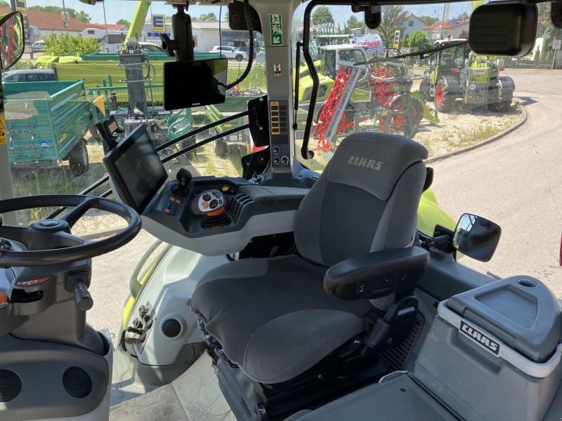 Traktor typu CLAAS AXION 810 CMATIC CEBIS, Gebrauchtmaschine w Schwandorf (Zdjęcie 21)