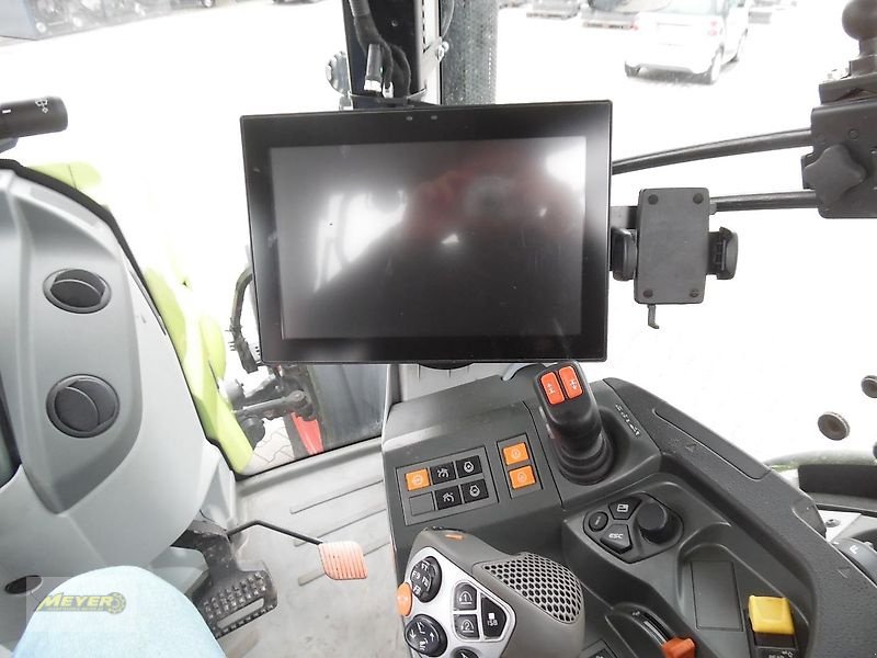 Traktor del tipo CLAAS AXION 810 CMATIC CEBIS, Vorführmaschine en Andervenne (Imagen 18)