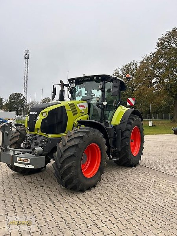 Traktor of the type CLAAS AXION 810 CMATIC CEBIS, Vorführmaschine in Andervenne (Picture 12)