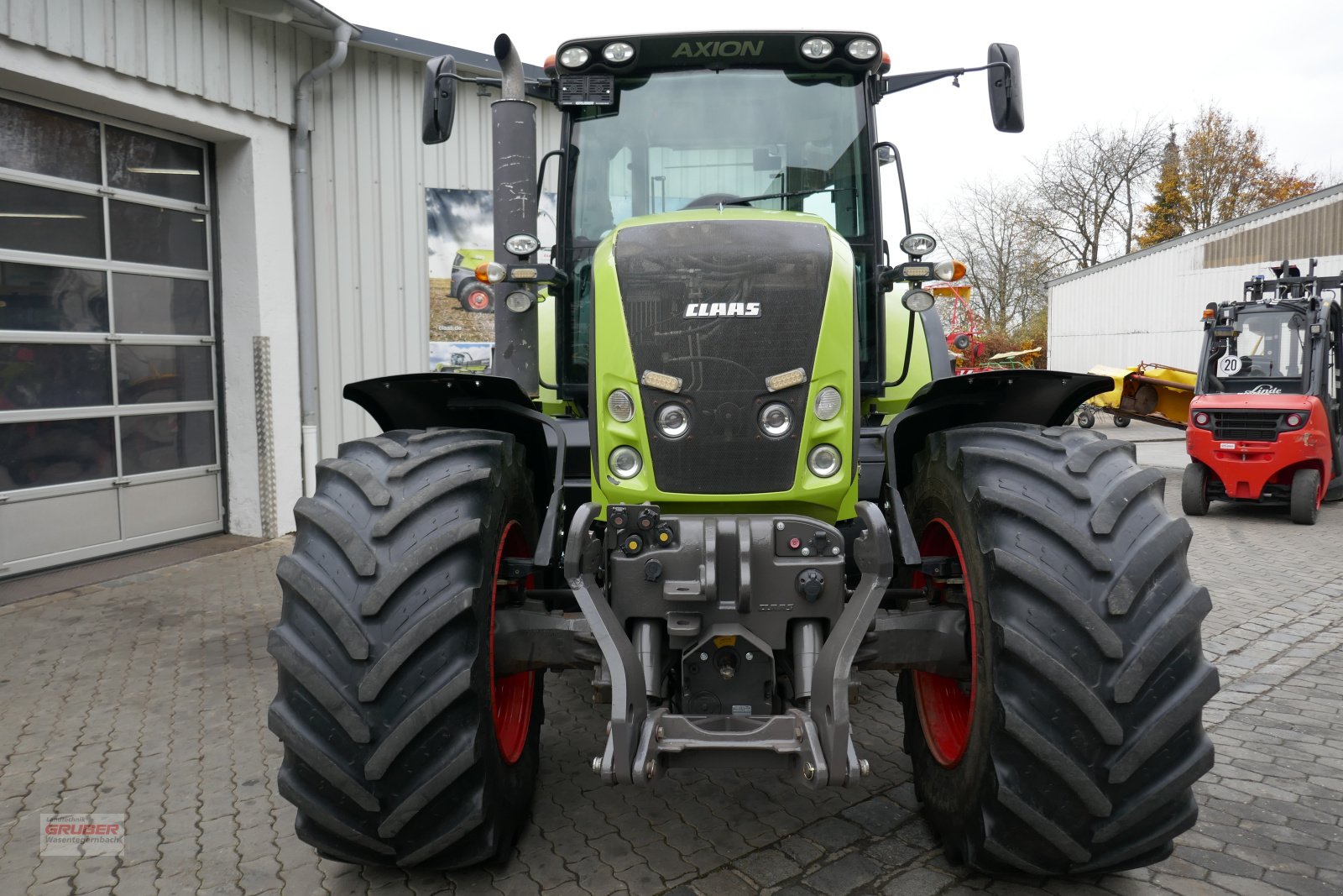 Traktor typu CLAAS Axion 810 CMATIC CEBIS, Gebrauchtmaschine v Dorfen (Obrázok 2)